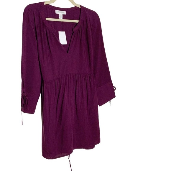 Motherhood Maternity Tops - MOTHERHOOD Maternity burgundy blouse with back tie. Size L